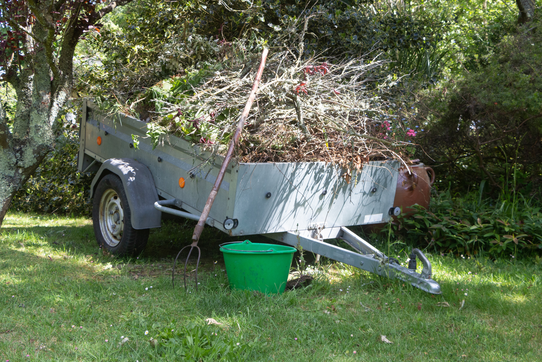 Trailer full of garden waste